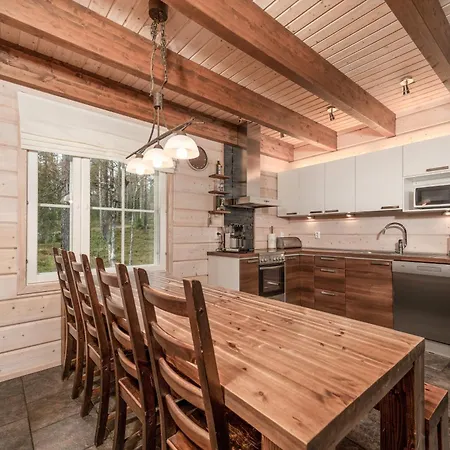 Yllaeksen Taiga בקתה