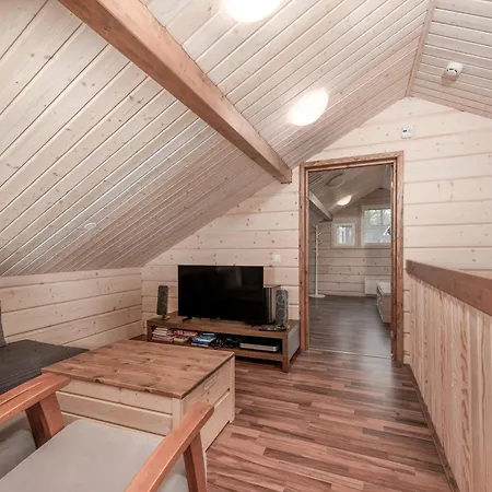 Yllaeksen Taiga Ylläsjärvi