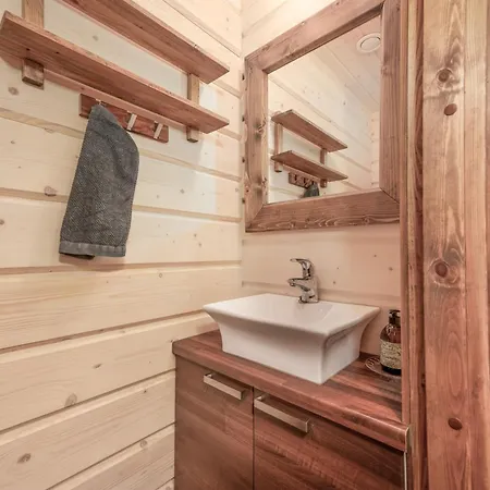 Yllaeksen Taiga Ylläsjärvi